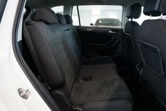 VW Tiguan Allspace 2.0 TDI Highline | R-Line | 20" VW Tiguan Allspace 2.0 TDI Highline | R-Line | 20"