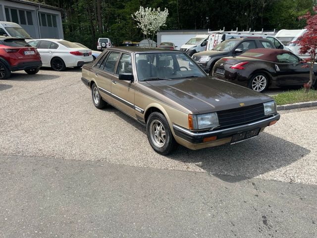 Nissan Laurel C31 L28D Limousine