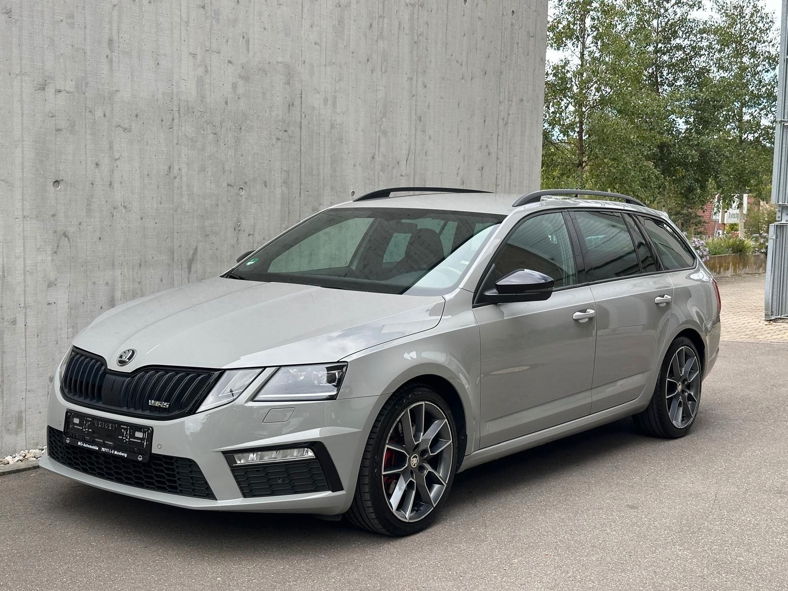 Skoda Skoda Octavia Combi 2.0 TDI RS 4x4 *1.HAND*SONDERL