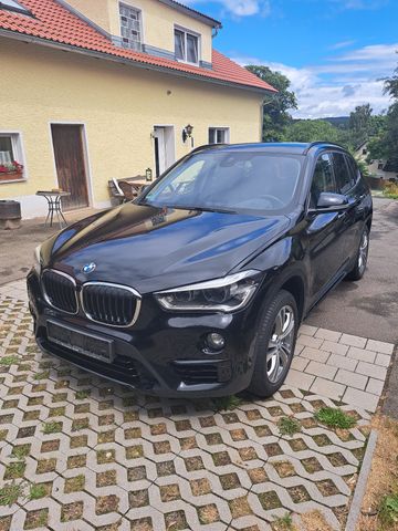 BMW X1 Baureihe X1 xDrive 20 d Sport Line