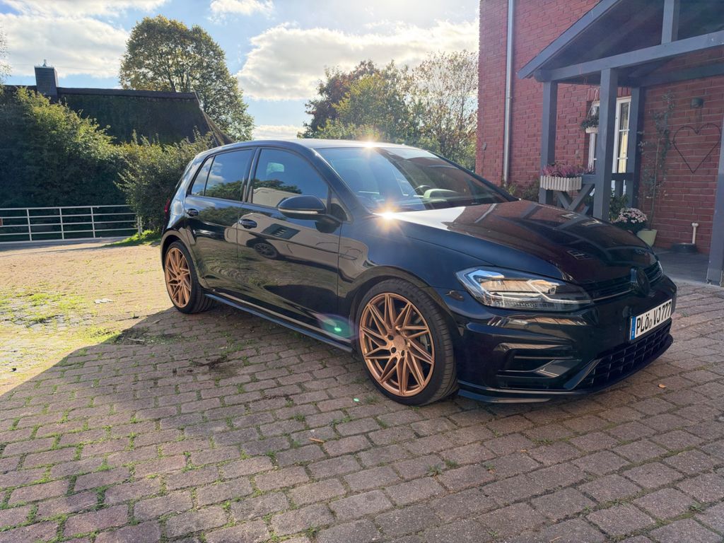 Image of Volkswagen Golf