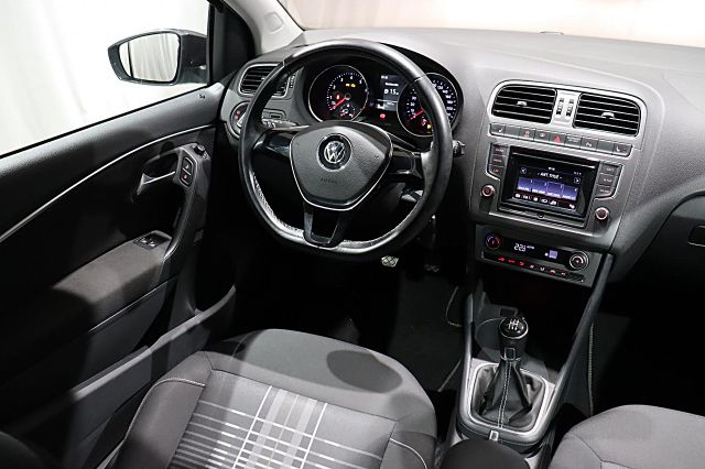 Polo Longe 1.0 SHZ TEMPOMAT KLIMA SHZ KUNDENAUFT