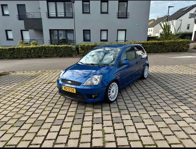 Ford Fiesta St150