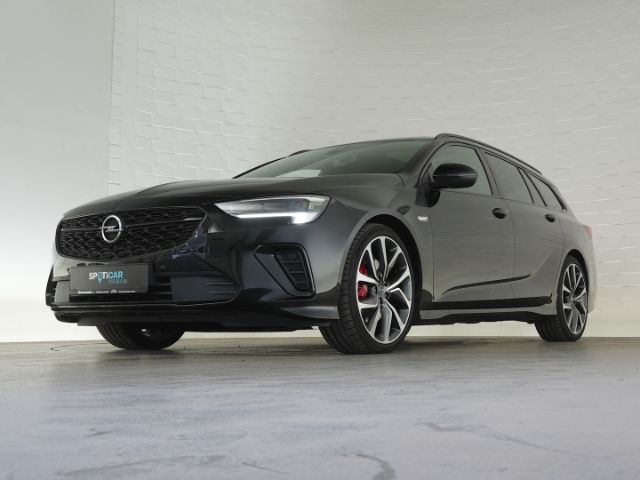 Insignia B ST GSi 4X4 AT+AHK+NAVI+SCHIEBEDACH+SI