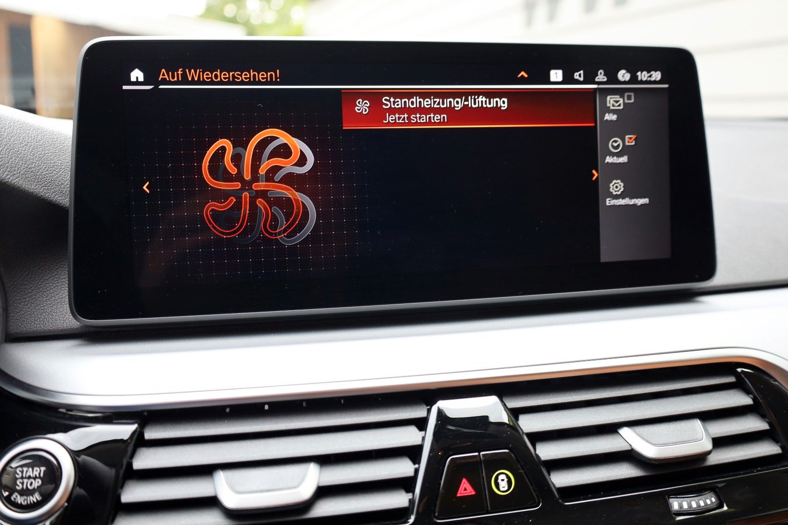 Fahrzeugabbildung BMW 520dA Touring Leder,Navi,LED,SH,PDC,el. AHK,Park