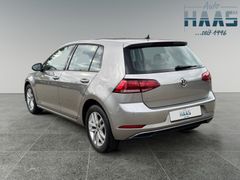 Fahrzeugabbildung Volkswagen Golf VII Comfortl. - Navi*Sitzhzg*ACC*PDC*2xKlim