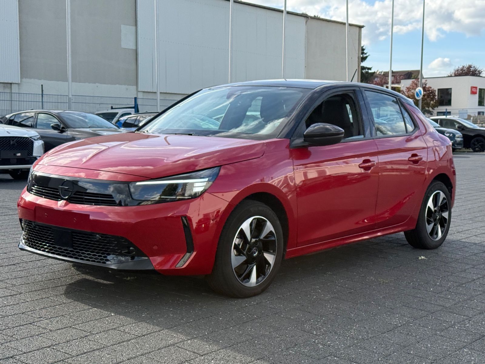 Opel Corsa F e GS Alcantara + Panorama