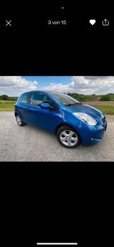 Toyota Yaris 1,3-I-VVT-i Executive 2.Hand - Toyota Yaris: Executive