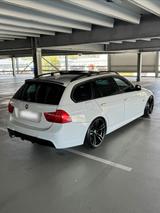 BMW 330D E91 M-Paket Heck Navi AHK - BMW 330: Kombi, E91 330d
