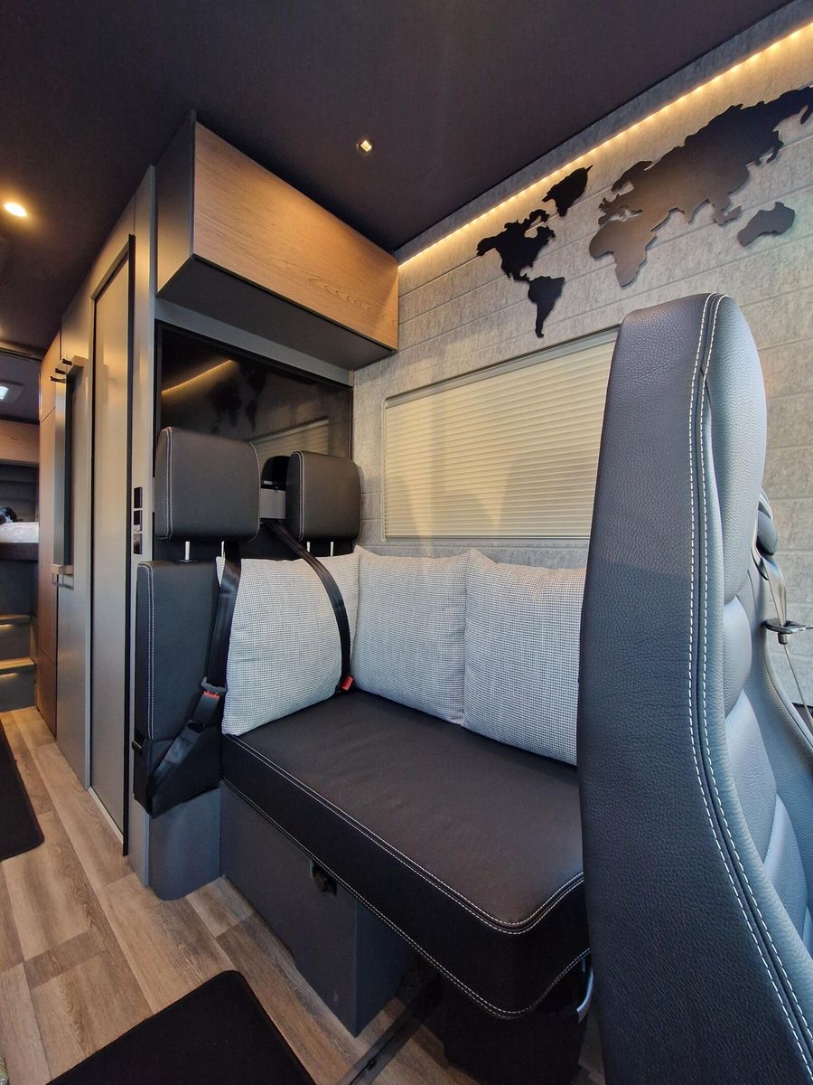 Fahrzeugabbildung Niesmann + Bischoff Arto 78 Verfügbar ab November 2025