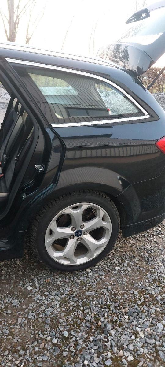 Ford Mondeo 2013 — photo 12