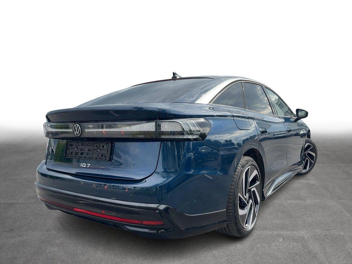Volkswagen ID.7 Pro Wärmep Navi AHK ergoActiv S. R-Kam
