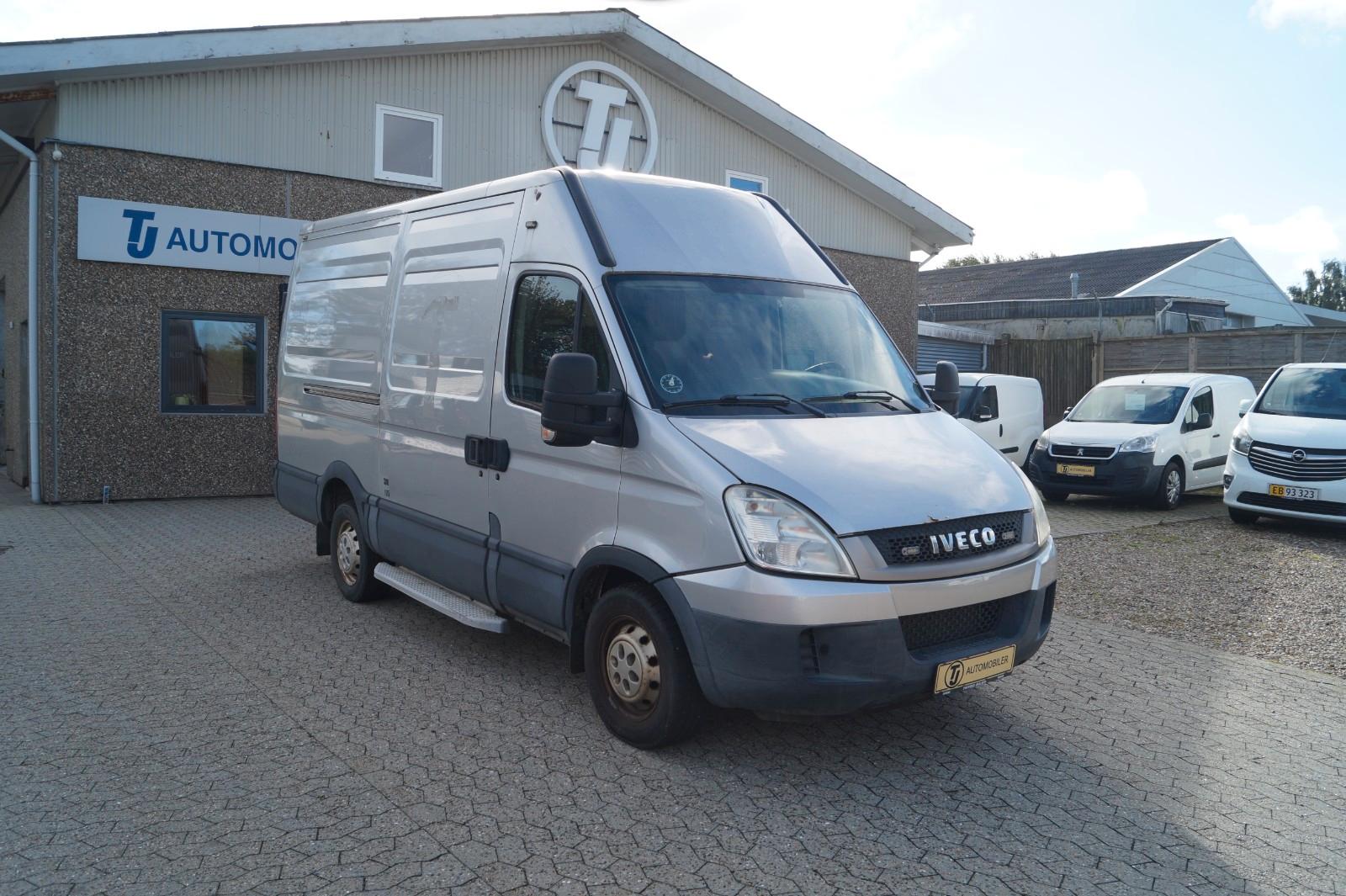 Iveco Daily 35s18 12 m3 3,0