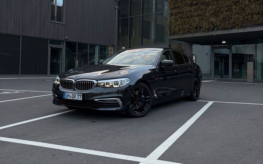 Image of BMW 540