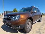 Dacia Duster I Prestige 4x2*NAVI*LEDER*PDC*KLIMA*TÜV* - Dacia Duster Gebrauchtwagen in Stuttgart