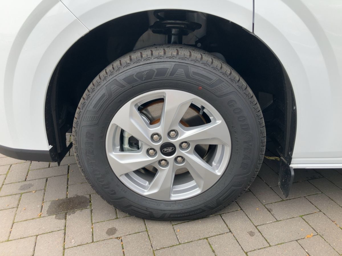 Ford Tourneo Custom - Bild 12