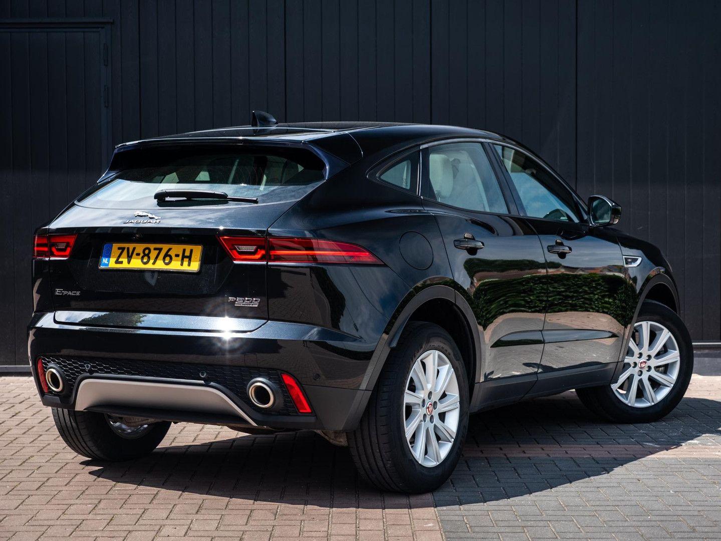 Jaguar E-Pace 2.0 P200 AWD SE Luxury | Vollleder | Pano