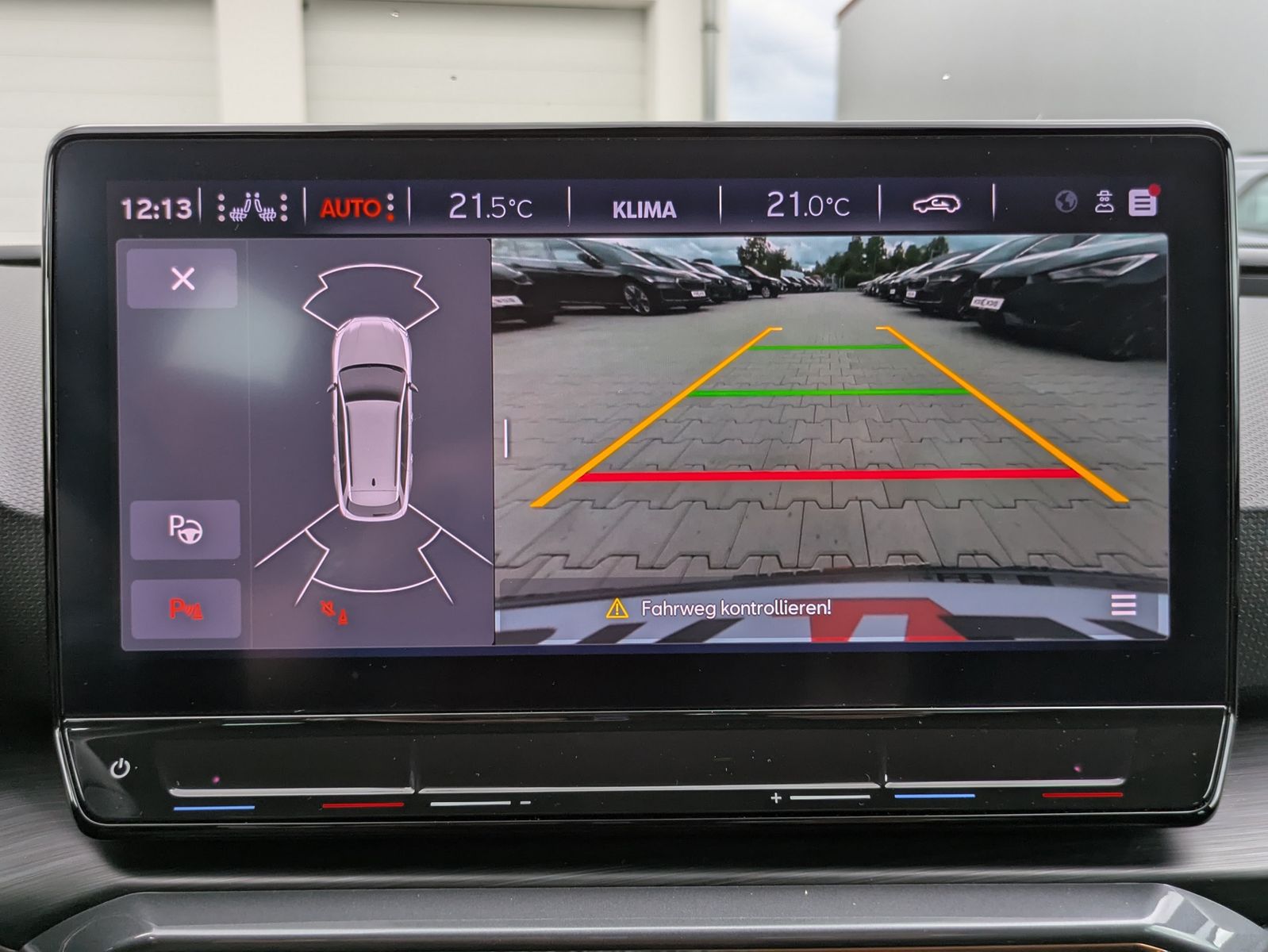 Fahrzeugabbildung CUPRA Leon 1.5 eTSI DSG MATRIX-LED*ACC*APP*KAMERA*18"