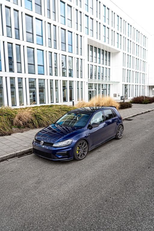 Image of Volkswagen Golf