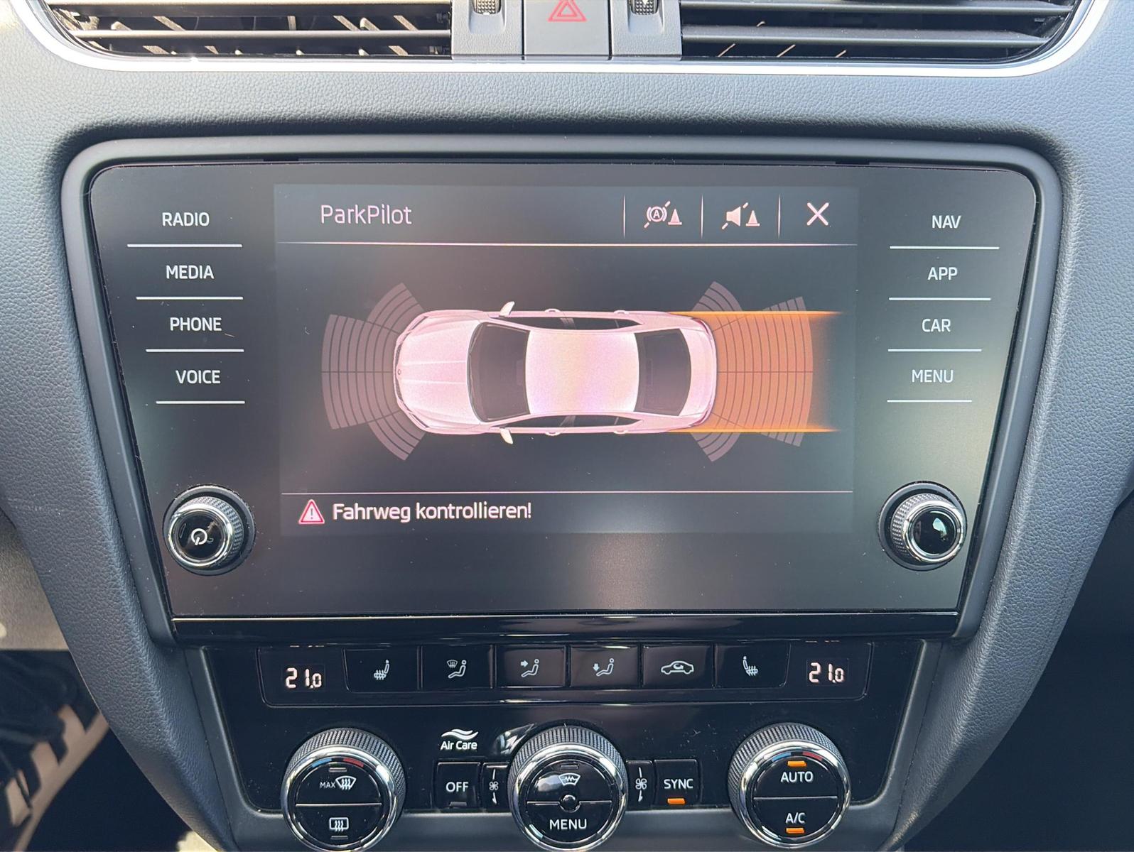 Skoda Octavia RS 245Canton*PANO*LED*Virtual Cockpit