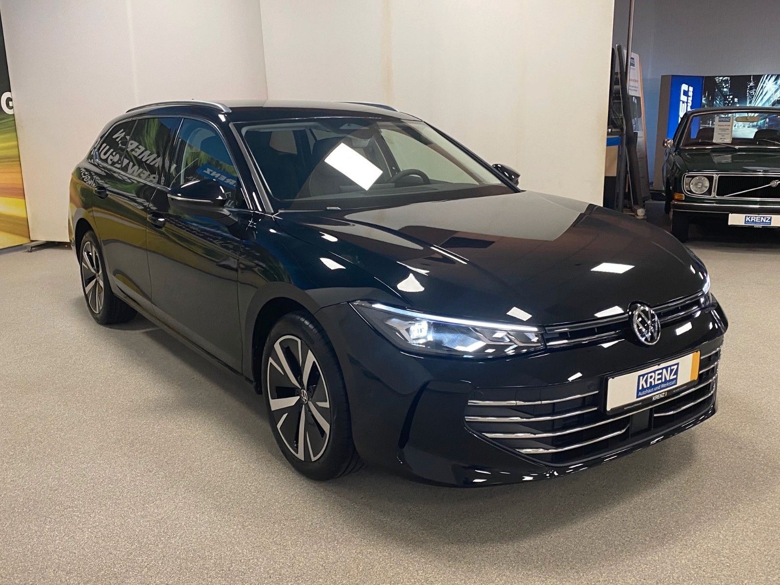 Fahrzeugabbildung Volkswagen Passat Variant 2.0 TDI DSG Business+18"ALU+NAVI+