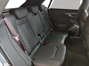 2025 AUDI RSQ8 photo 7