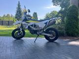 Husqvarna 701 Supermoto - HUSQVARNA 701 SUPERMOTO