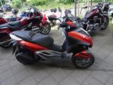 Piaggio MP3 300 Yourban  LT / PKW - Angebote entsprechen deinen Suchkriterien
