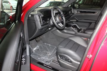 Porsche Cayenne - 8