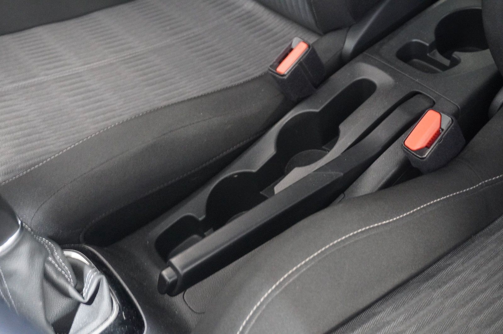 Fahrzeugabbildung Opel Corsa F 1.2 EDITION KLIMA/PDC/USB/TEMP./BT