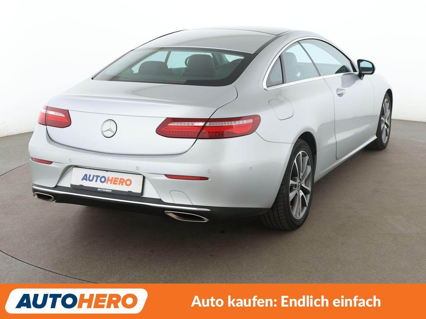Mercedes-Benz E 300 Avantgarde Aut.*NAVI*PDC*TEMPO*SHZ*
