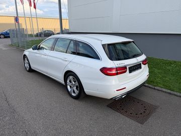 Mercedes E 220 - 3