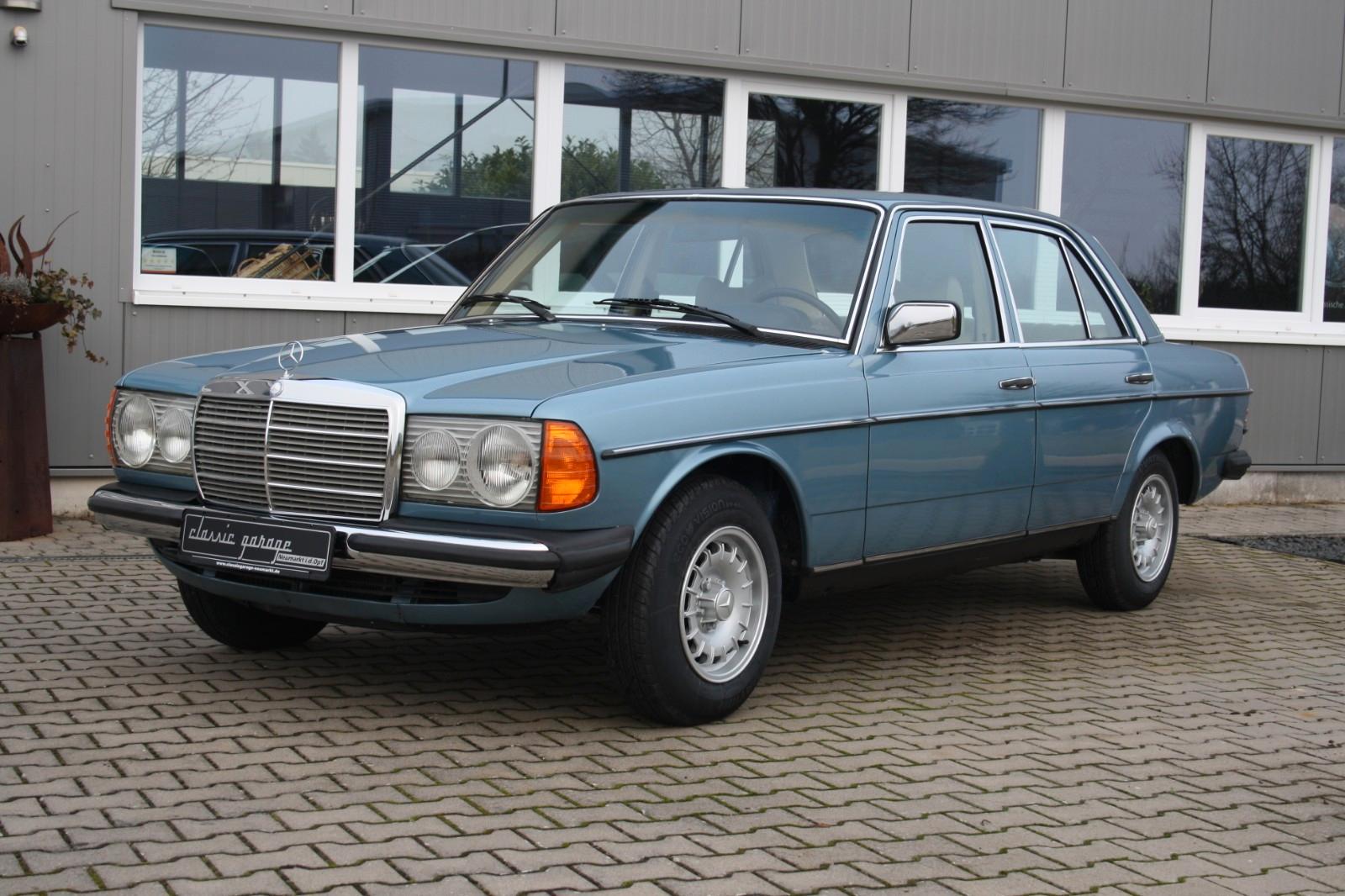 Mercedes-Benz 200 W123 * Frühes Modell * Sehr schön...