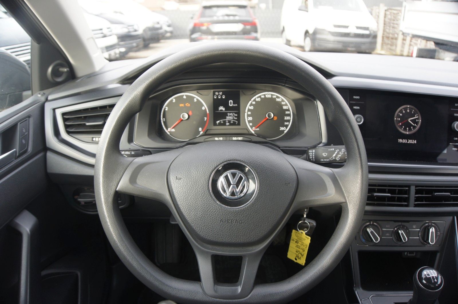 Fahrzeugabbildung Volkswagen Polo VI Trendline PDC KLIMA TEMPOMAT