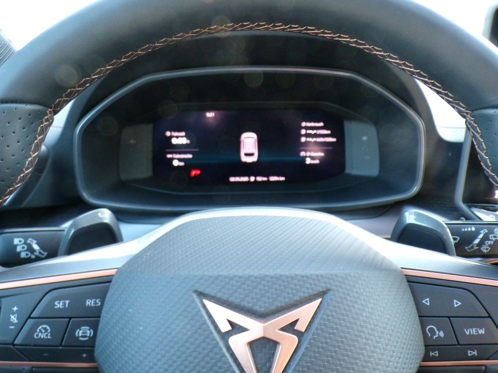 Fahrzeugabbildung SEAT CUPRA Leon Sportstourer VZ 1.5 e-Hybrid
