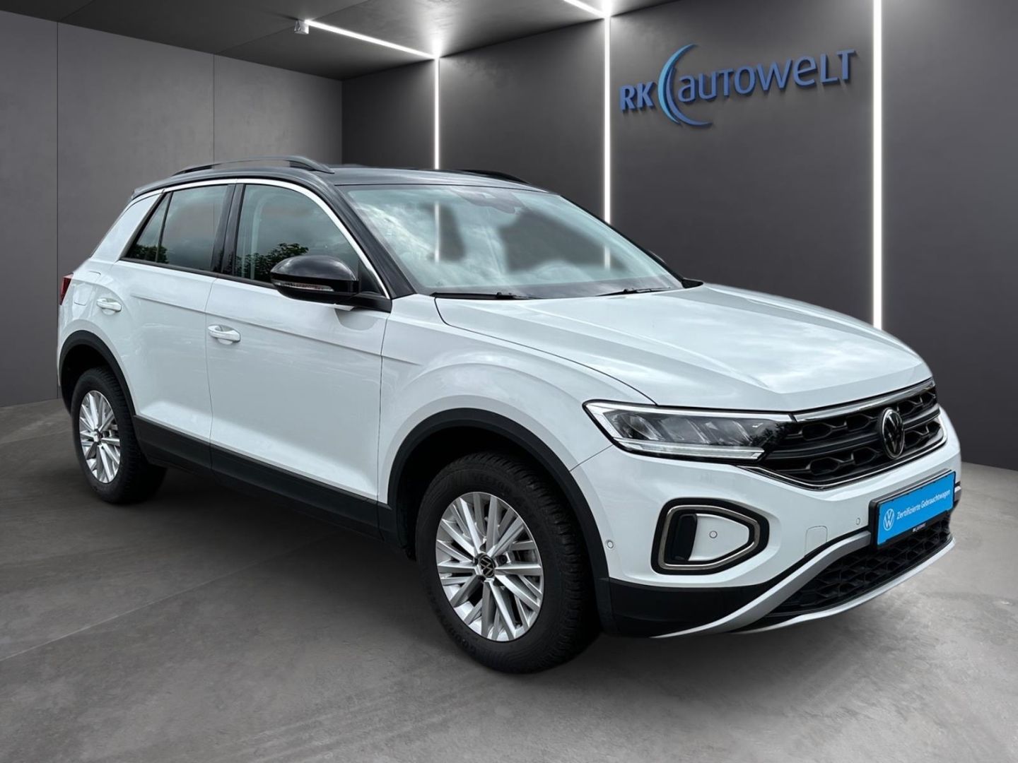 Volkswagen T-Roc Life 1.0 TSI LED Navi Climatronic Sitzheiz foto 2