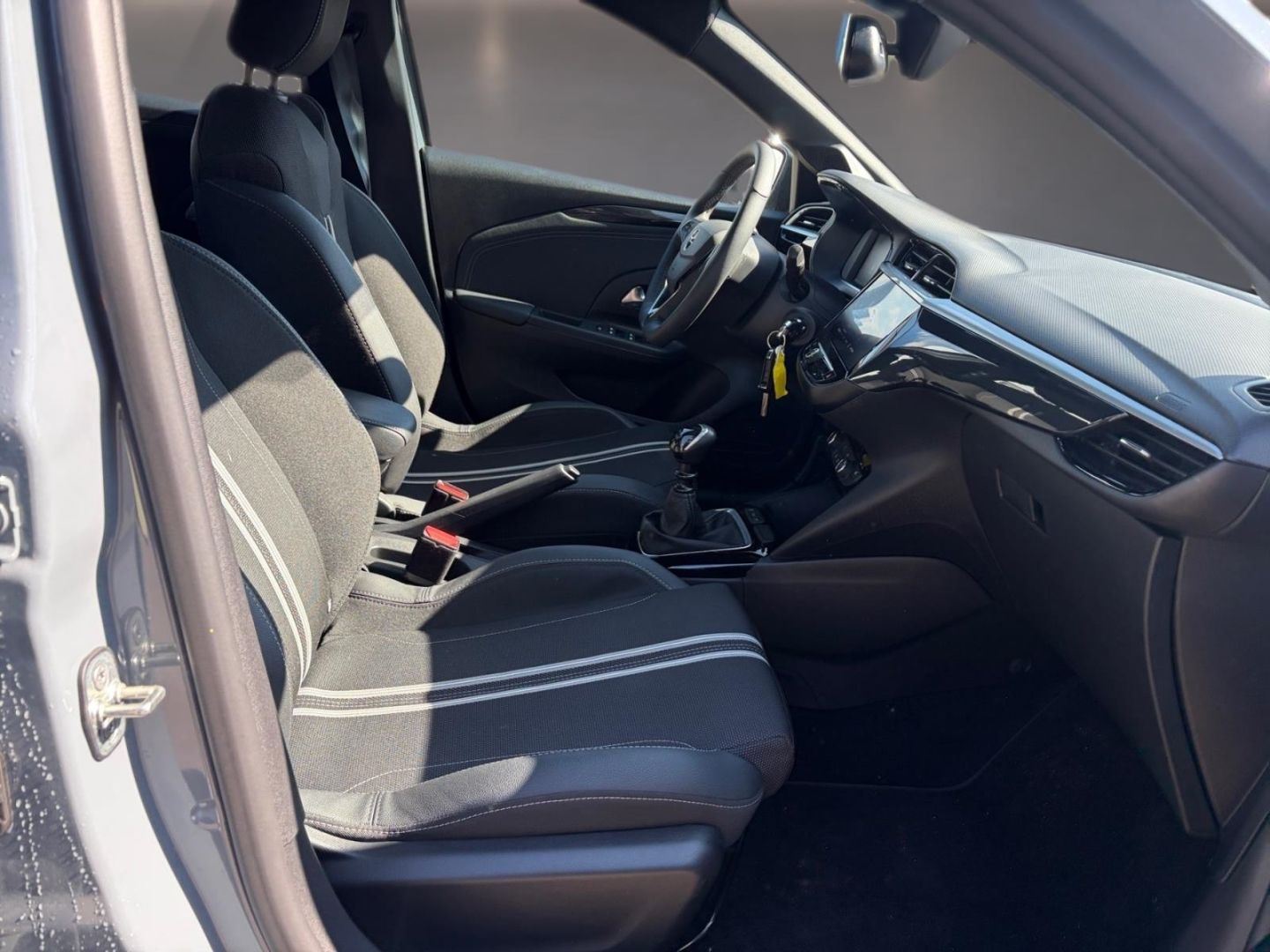 Fahrzeugabbildung Opel Corsa F GS, Allwetterr.Sitzheizung,Kamera LED DA
