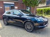 Porsche Cayenne S PANO/AHK/SITZBELÜF./SOFTCLOSE/BOSE/LED