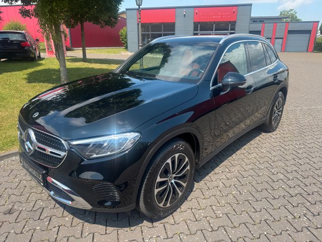 Mercedes-Benz GLC 220 Avantgarde Advanced LederLED AHK Panoram