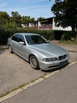 BMW E39 525i Facelift - BMW 525: E39
