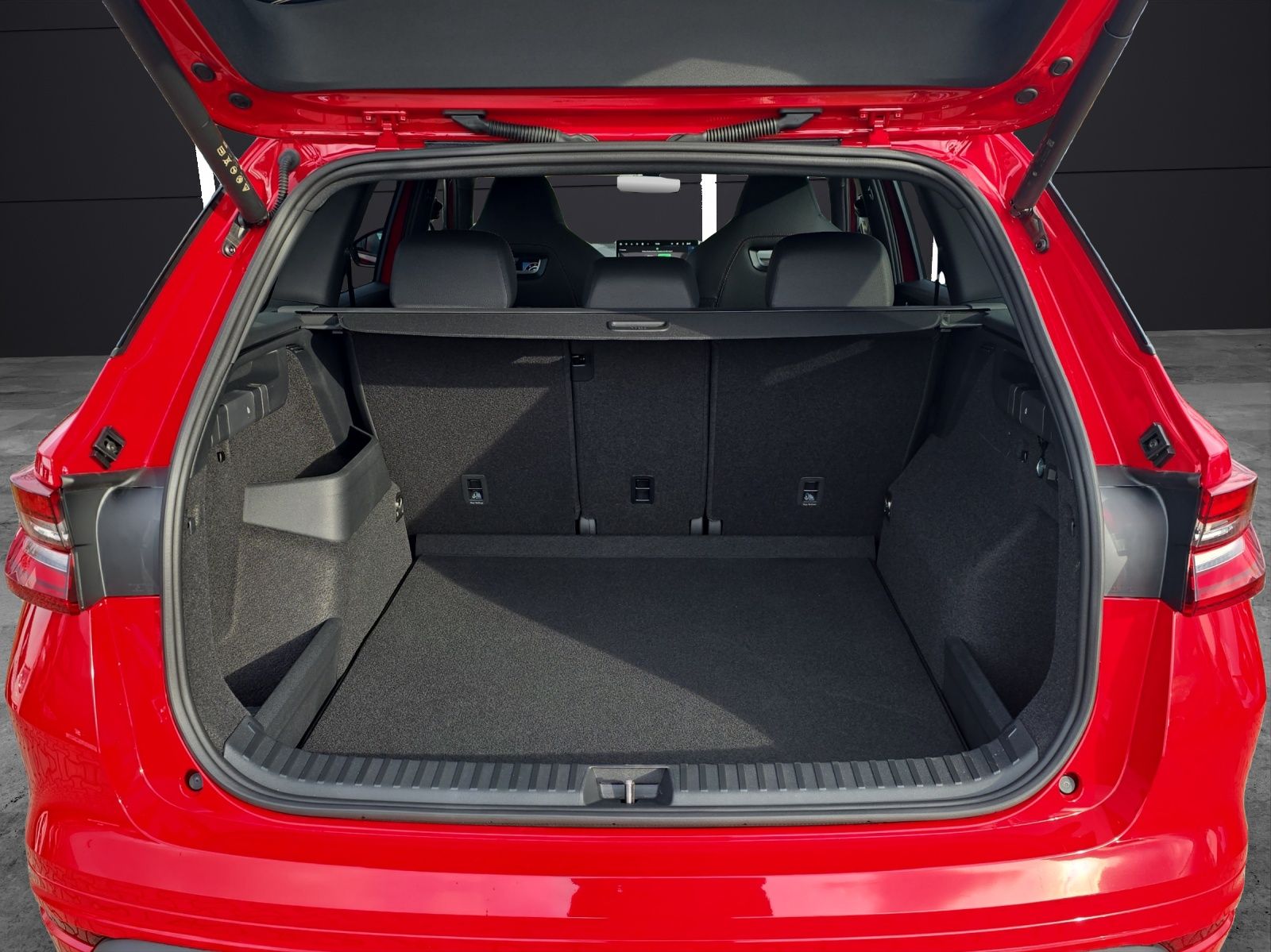 Fahrzeugabbildung SKODA Kodiaq RS 2.0 TSI 195 kW 4x4 MATRIX AREA AHK HEA