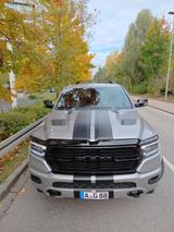 Dodge RAM 5,7 Hemi V8 Crew Cab  - Dodge RAM in Augsburg