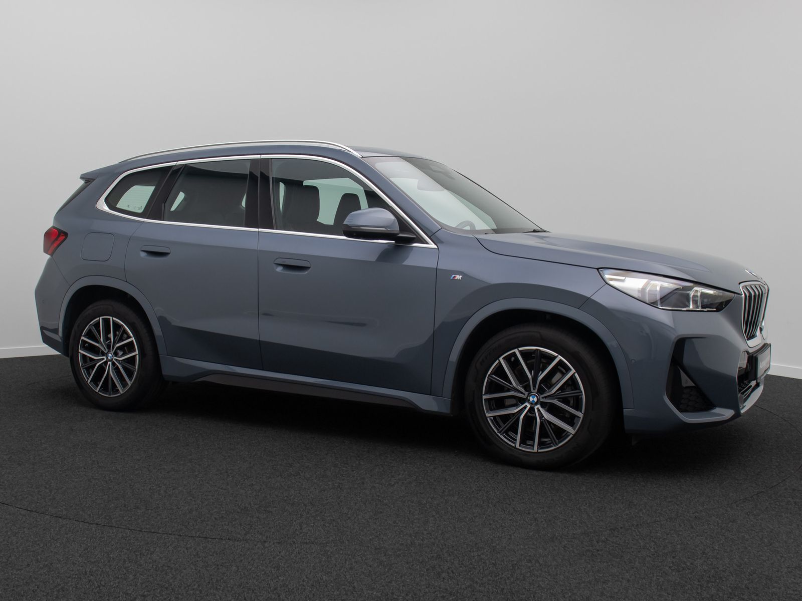 Fahrzeugabbildung BMW X1 xD23d M Sport 360&deg; HUD H/K AHK Panorama DAB