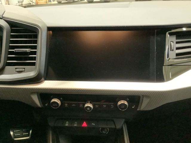 A1 Sportback S line 30TFSI 85kW S tronic