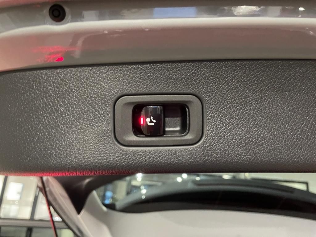 Fahrzeugabbildung Mercedes-Benz GLC 300 e 4M AHK ACC Pano Sitzklima 360° Massage