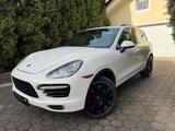 Porsche Cayenne Turbo 2011 NUR 136500 KM Tüv 2027-08 - Porsche Cayenne aus 2011: Turbo