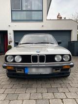 BMW E30 320i - BMW 320 aus 1984