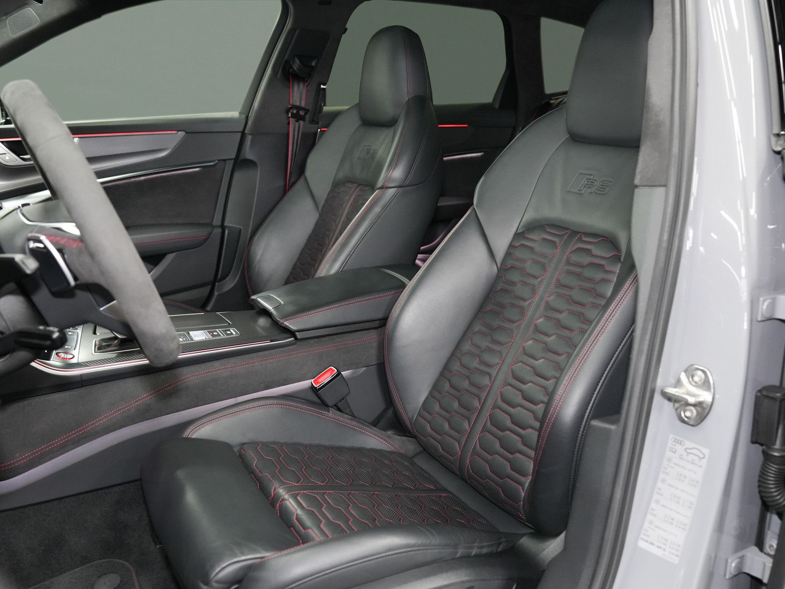 Fahrzeugabbildung Audi RS6 - Keramik|Dyn+|B&O-19|Nachtsicht|22"|Matrix