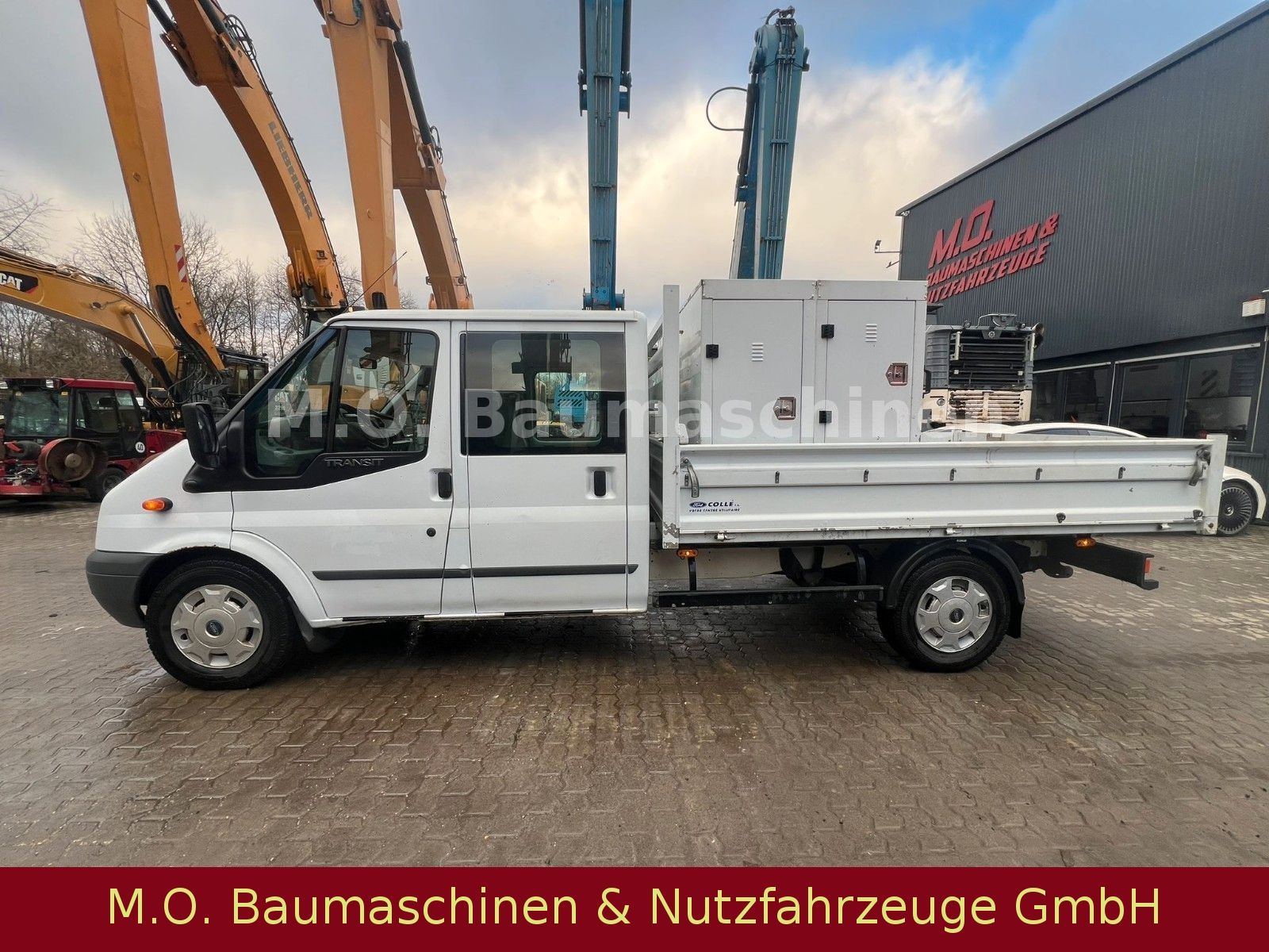 Fahrzeugabbildung Ford Transit Pritsche 115T350  Doka /