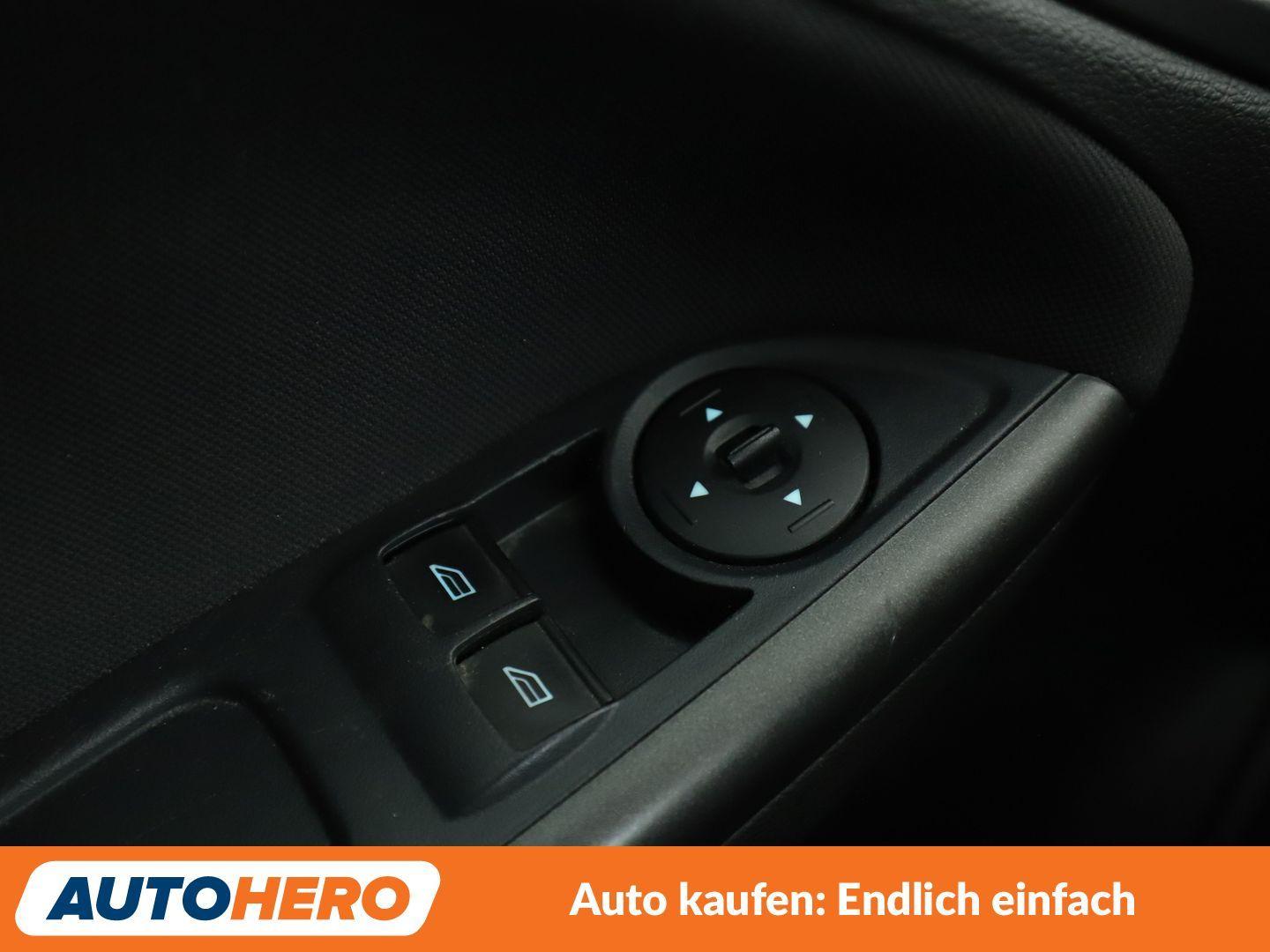 Ford Focus 1.0 EcoBoost Cool&Connect *NAVI*TEMPO*PDC*